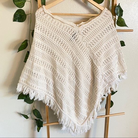 525 AMERICA knitted poncho sweater one size - Picture 4 of 10